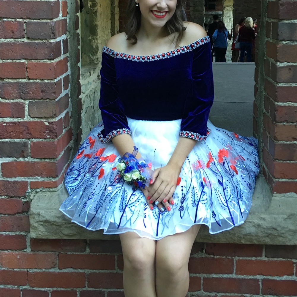 Lucci Lu Formal Homecoming Dress